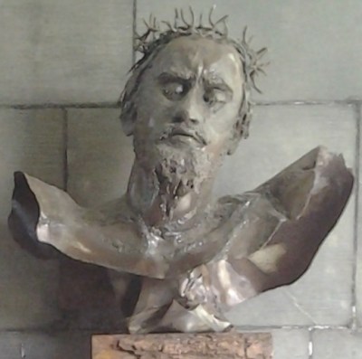 aprilyamasaki.com // Coventry Cathedral, Sculpture by Helen Huntingdon Jennings aprilyamasaki.com // Coventry Cathedral, Sculpture by Helen Huntingdon Jennings